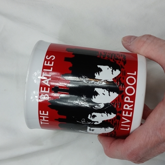 The Beatles Liverpool mug made in England - Picture 1 of 8